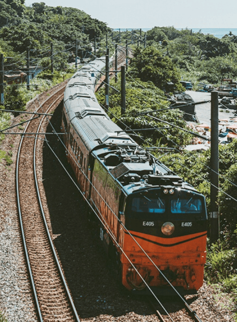 路线、行驶时间、订票方式、车厢特色一次看！｜【旅游攻略】pg电子入口台铁、阿里山林铁观光列车总整理 8大列车行驶(图2)