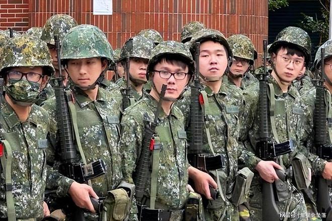 内赖清德下挑战书调整人事pg电子模拟器2